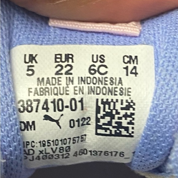 PUMA RS X Valentines Athletic Sneakers Pink
Girls Size 6C - Picture 6 of 6